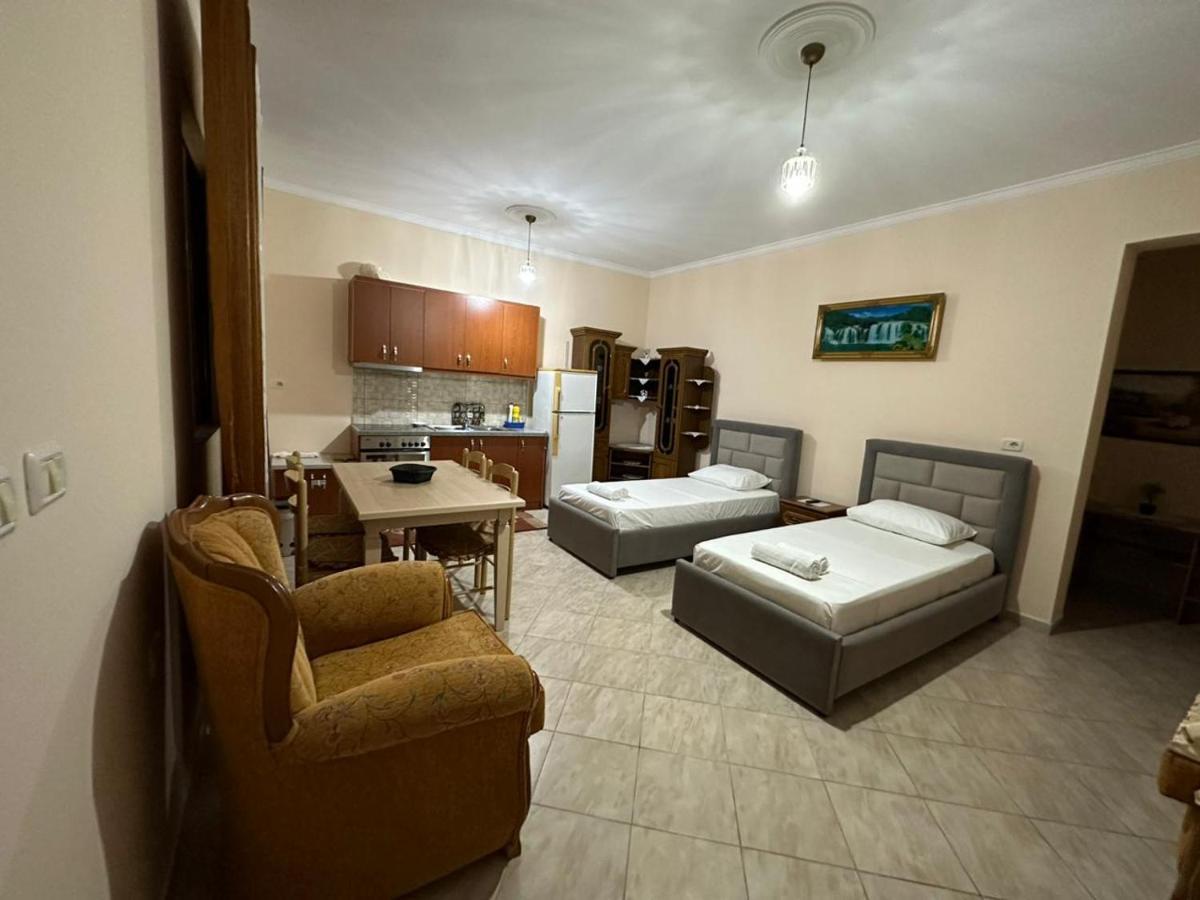 Mandi'S Apartment Ksamil Dış mekan fotoğraf